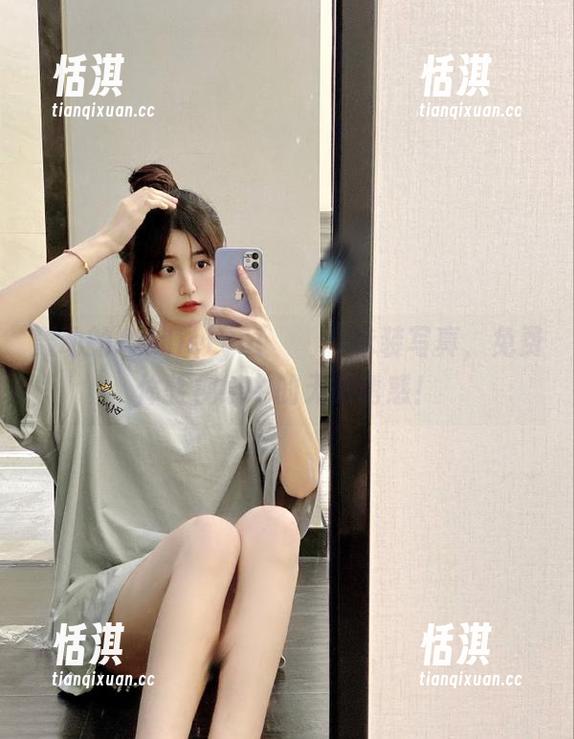 轰动的Addielyn(에디린)泳装写真，免费体验视线中的无限诱惑！