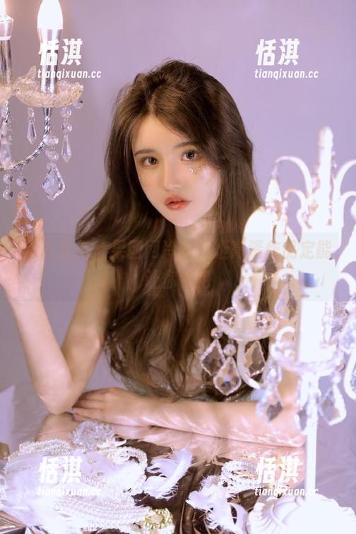 清新脱俗，果团网冷艳妖姬高清作品定能让你惊艳