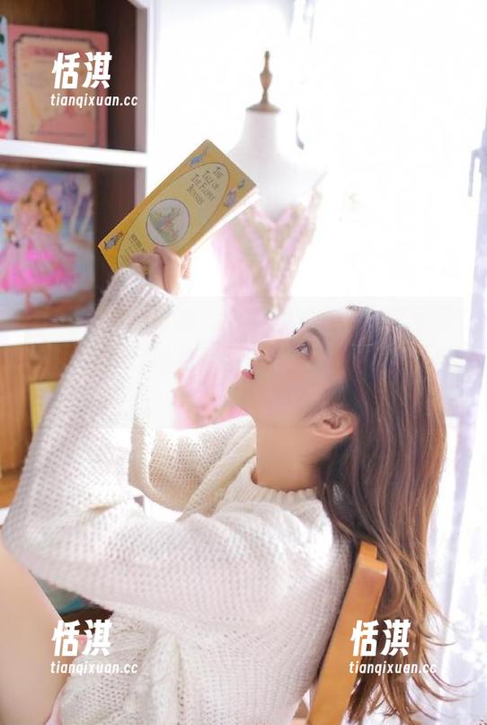 HuaYang花漾 - 立即获取Abby李雅黑色写真，轻松免费下载，感受不一样的风格