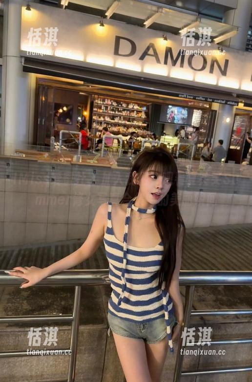 IMiss爱蜜社 - 加入我们，观看夏笑笑Summer修女写真合集中的美丽瞬间