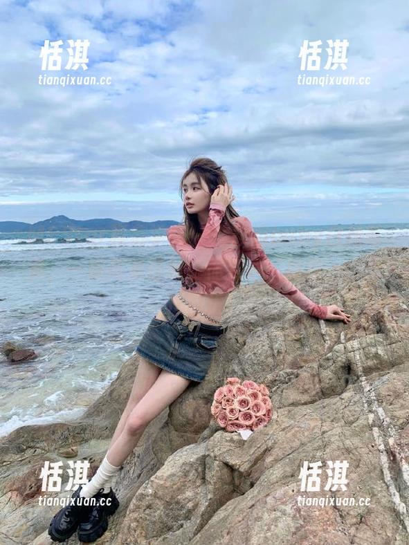 MFStar模范学院-李颖煊baby MFStar模范学院 - 李颖煊baby白裙写真,一组高清图册让你变身‘裙控’,无法自拔!