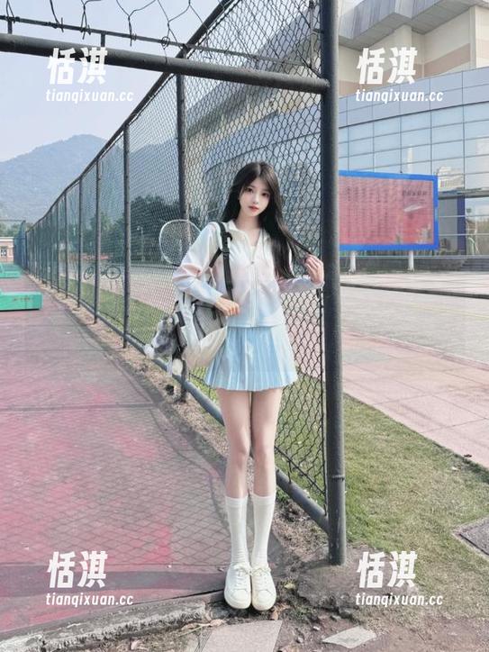 MFStar模范学院 - 探索陈怡曼浴室中的美丽瞬间：摄影作品套图独家分享