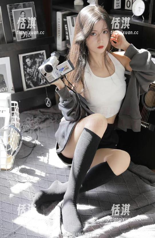 MTYH喵糖映画 - 镜酱教室写真合集大更新，感受那些藏在教室里的美丽故事！