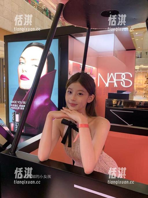 MTYH喵糖映画 喵糖映画写真集更新,探索清纯黑丝少女背后的动人故事