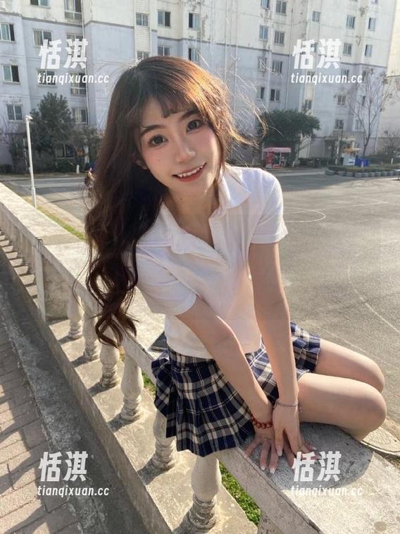 MiiTao蜜桃社 - 可爱满分！Cris_卓娅祺双人写真更新，记录最美好的友谊时刻！