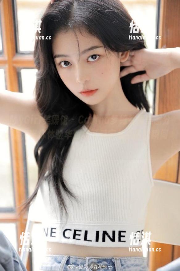 MyGirl美媛馆-Carina梦绮 MyGirl美媛馆 - Carina梦绮礼服美图分享,带你体验华丽与可爱完美交融的瞬间!