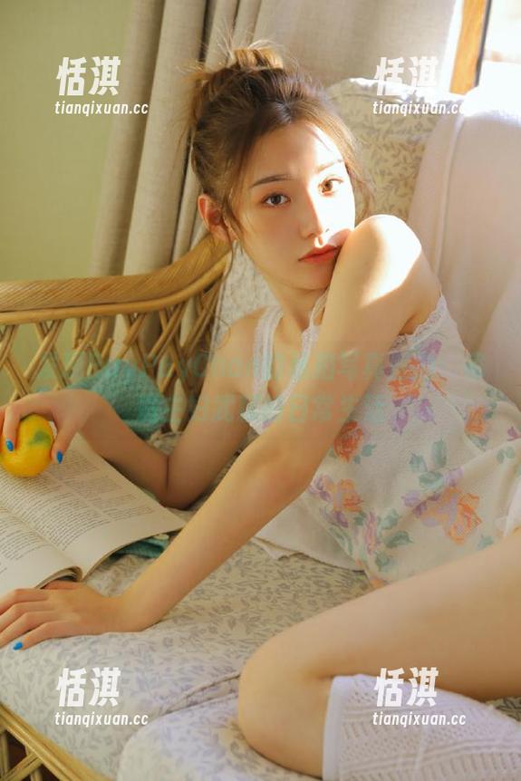 发现PuyPuyChan的私拍写真魅力：家庭主妇武藏的日常生活