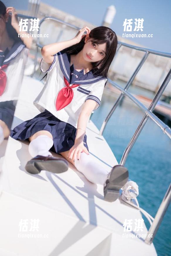 SIEE丝意 - 玲玲的修女写真精选：一幅幅作品揭示了神秘的内心世界！