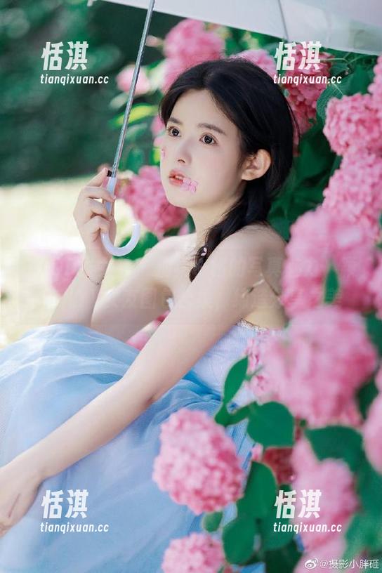 TGOD推女神 - 别具一格的写真魅力，颖莹儿YY女友图包合集，缔造分享之美