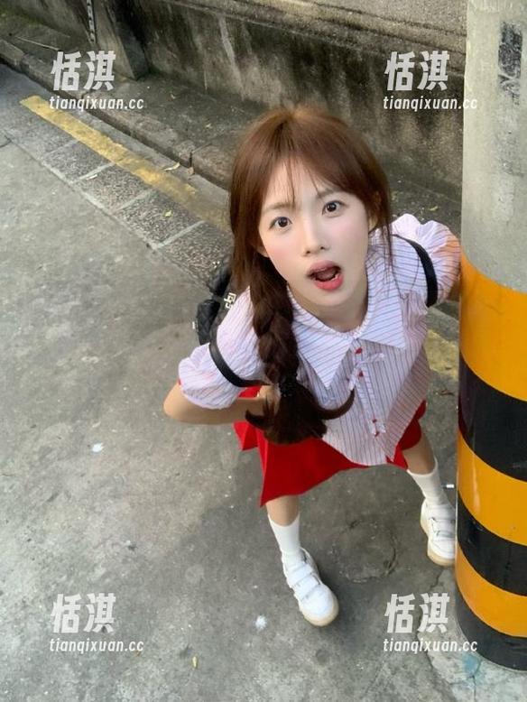TouTiao头条女神 - 在线浏览陈怡曼的浴缸小清新作品合集，为你的生活增添一抹清新