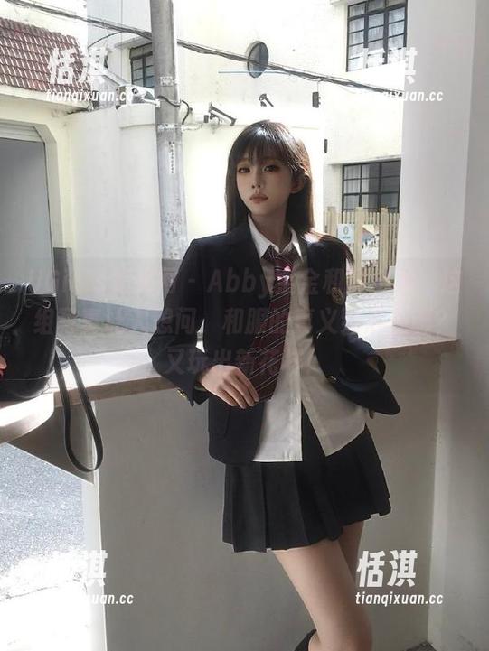 UGirls尤果网-Abby金金 UGirls尤果网 - Abby金金和服全集:这组写真让人想问,和服的真义到底在哪?又玩出新花样!