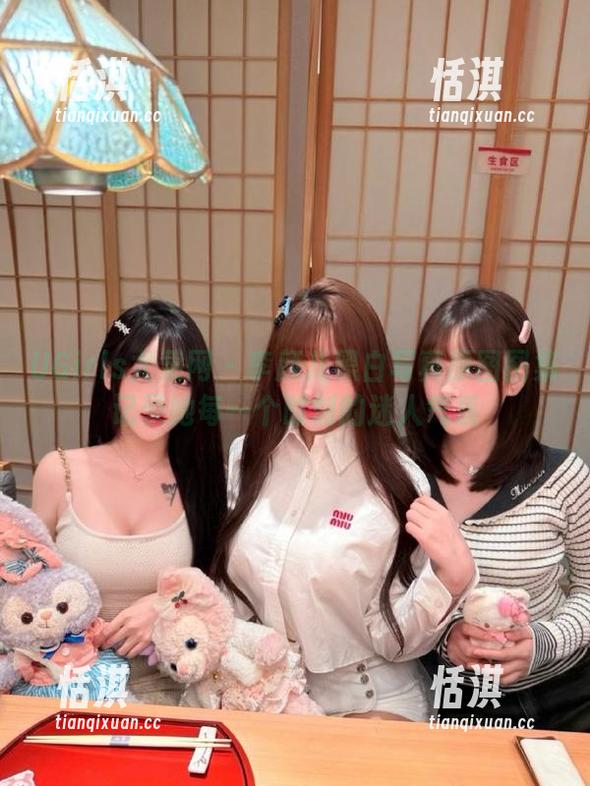 UGirls尤果网-李颜儿 UGirls尤果网 - 李颜儿黑白写真原图图集记录她每一个时刻的迷人气质