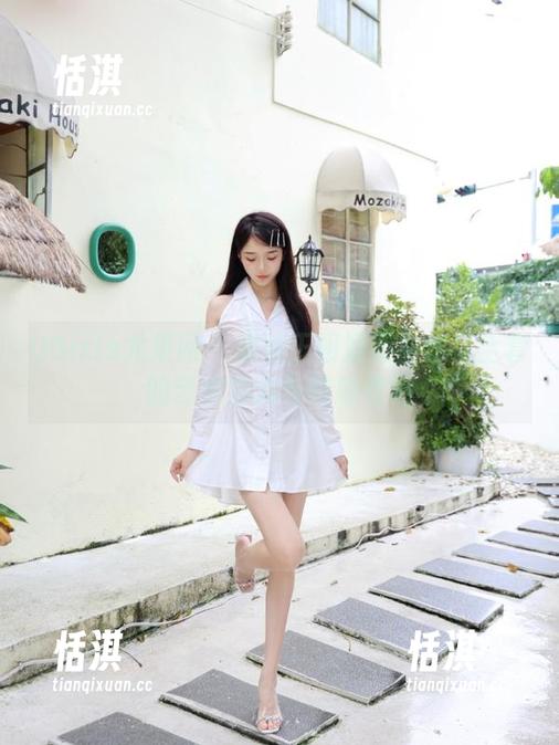 UGirls尤果网 - 感受王翊涵黑白作品全套的艺术魅力与情感表达