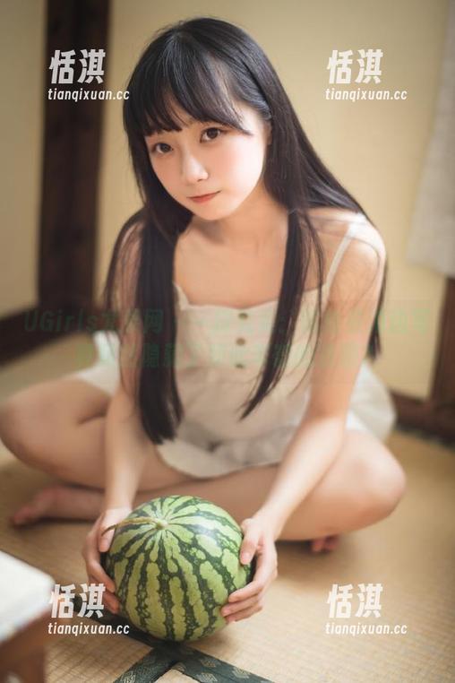UGirls尤果网 - 一探究竟：陈怡曼海边写真竟然隐藏了如此丰富的资源？