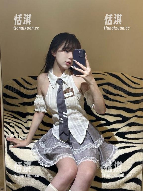 UGirls尤果网-陈怡曼 UGirls尤果网 - 随陈怡曼的私房旅拍图集,感受每一处风景的生命力