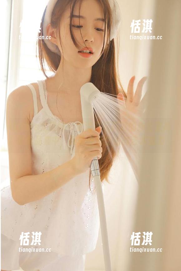 UGirls尤果网-黛斯羽 UGirls尤果网 - 沉浸在黛斯羽的办公室高清作品集中,感受职场生活的艺术魅力