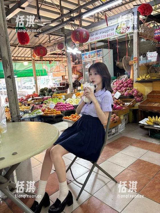 XIAOYU语画界 - 梦心玥黑白写真图库分享：艺术与情感交融的绝美瞬间