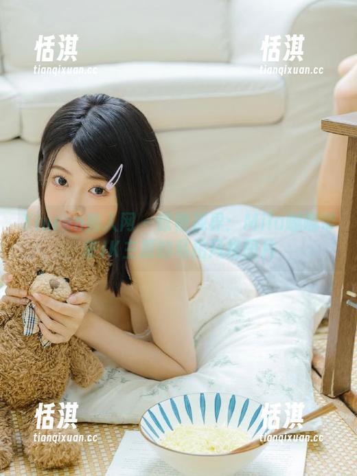 Xiuren秀人网 - 惊艳视界：Mila嘟嘟带来JK主题的私拍风格图片