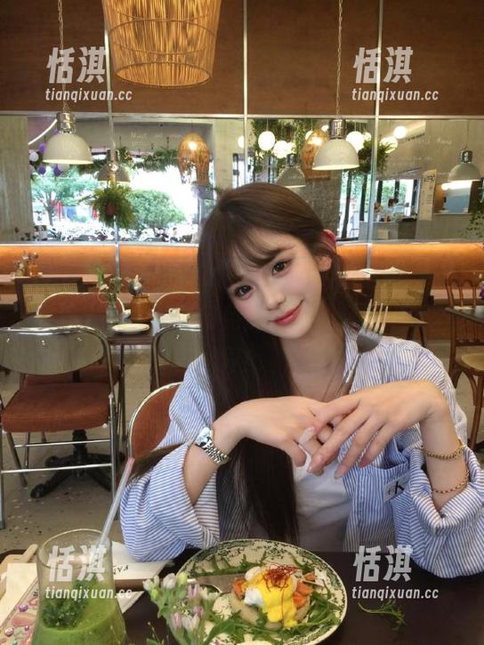 Xiuren秀人网 - 秋季特辑：“hebe韩心雨双人”写真图册免费分享，畅游浪漫世界！