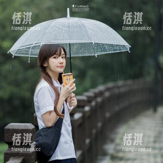 Xiuren秀人网 - 一起来在线查看冷月yuer学妹写真合集，记录美好时刻！
