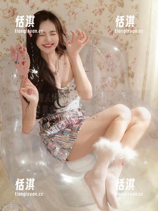 Xiuren秀人网 - 夏天的畫卷：古月小同学作品集全新更新，期待你的加入