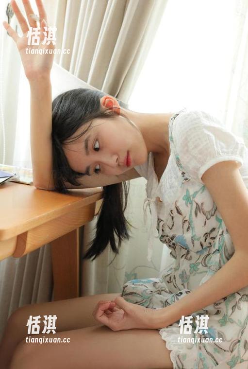 Xiuren秀人网-小夕Kitty Xiuren秀人网 - 不容错过的免费小夕Kitty连衣裙图包,展现你的独特风格
