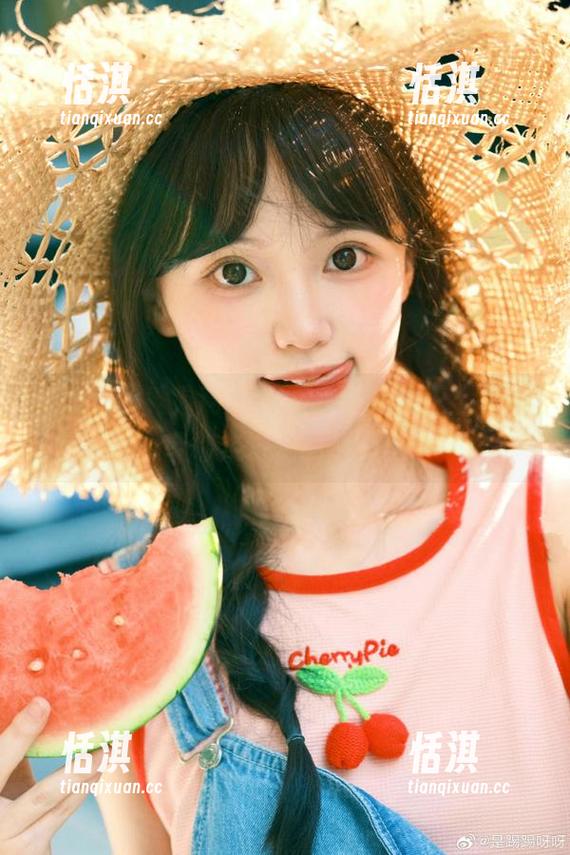 Xiuren秀人网 - 跟随李可儿女王全集，原图带你走进她的梦幻王国！