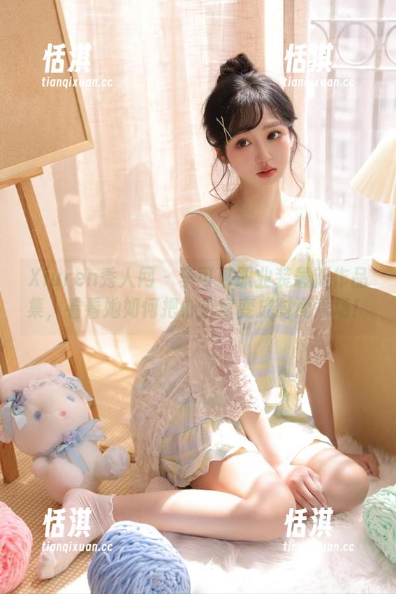 Xiuren秀人网 - 李可可职业装最新作品集，看看她如何把办公室变成时尚秀场！
