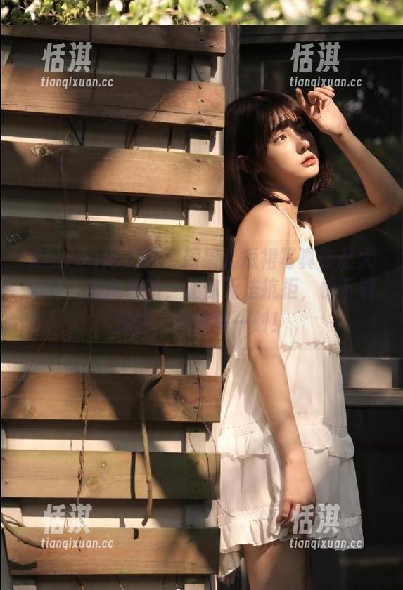 Xiuren秀人网 - 糖果儿短裙写真作品大公开，甜美清新，让你无法抗拒，快下载保存，尽享每一刻！