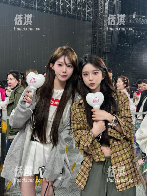 Xiuren秀人网 - 完整收录赵万灵修女的独特风格：全新原图全集上线