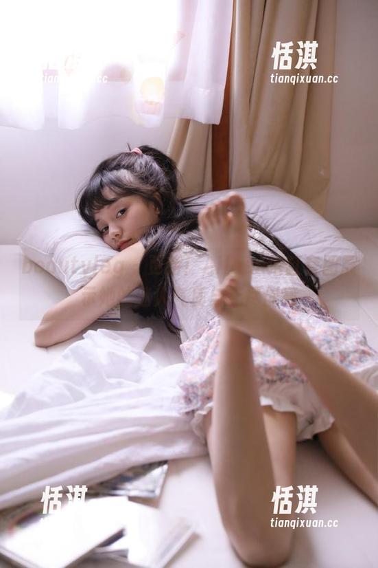 beautyleg-Aileen beautyleg - 更新!Aileen浴缸套图展示她的迷人气质与无尽创意