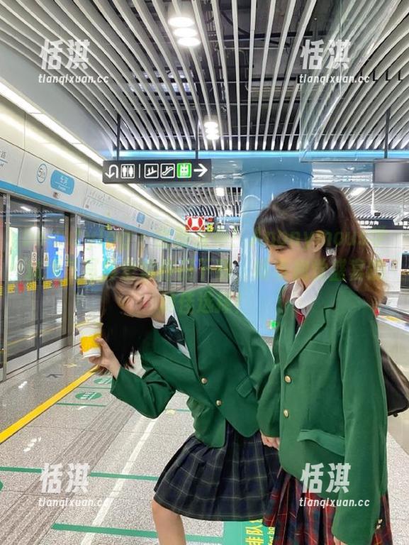 beautyleg - 全新发布！Anonymous学妹绝美写真全套作品下载，畅享视觉盛宴的最佳选择！