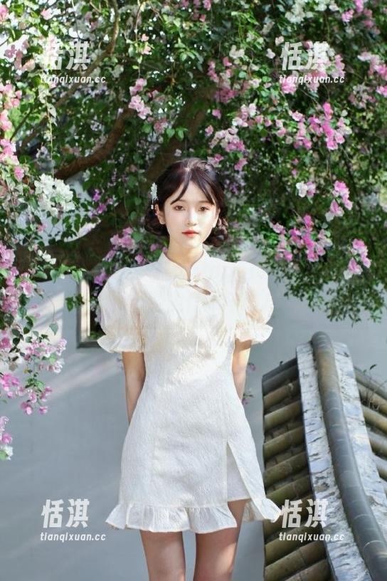 beautyleg-Maggie beautyleg - 精选Maggie泳池魅力写真合集,尽显她的优雅与动人风采资源