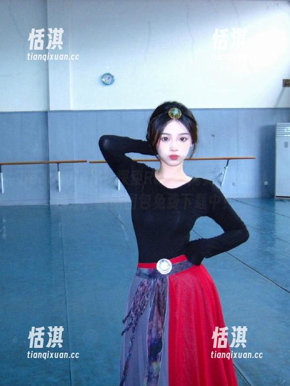 beautyleg - 探索Rubis兔女郎的迷人魅力，最新图包免费下载中！
