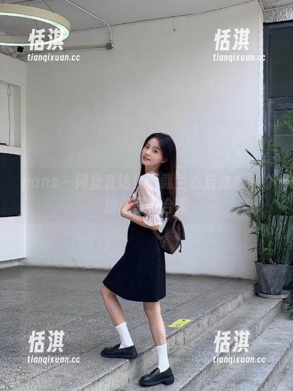 pans-兰心 pans - 网盘直达!下载兰心启迪心灵的瑜伽写真合集