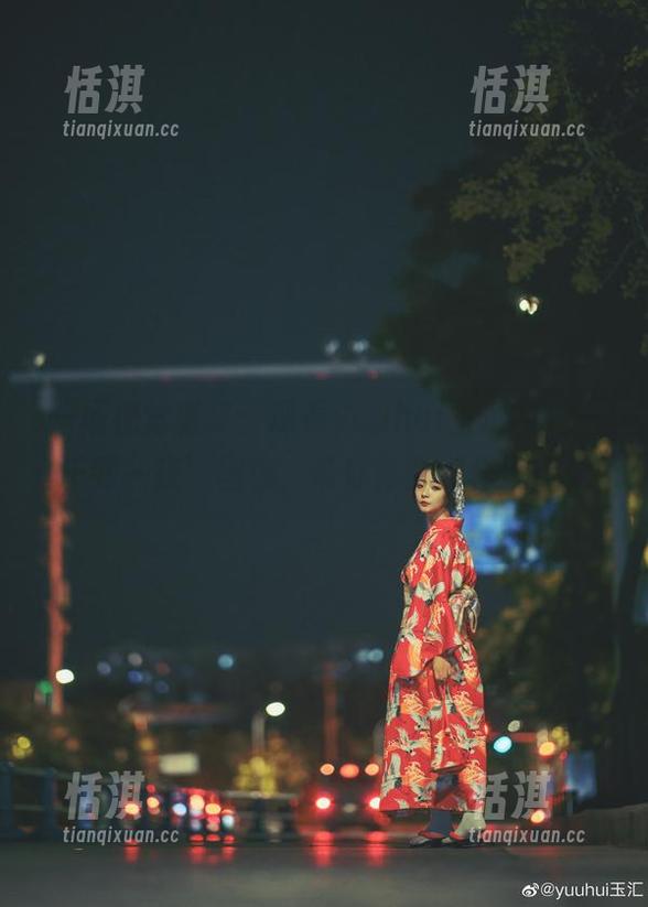 一场视觉盛宴：观看yuuhui玉汇的‘一千零一夜’图包，带你体验别样风情！