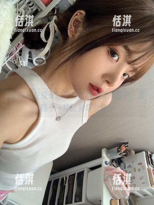 丽柜 - 在兔子的动感丝韵写真作品中，发现不一样的美与力量！