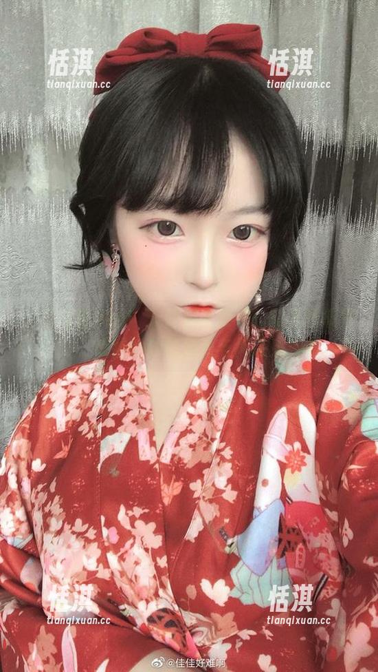 “佳佳酱ovo”天使封面来袭：精选图集呈现她的独特魅力与风采！