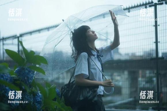 克拉女神 - 无圣光风格，美图中的嘉萌脱鞋量脚写真新体验