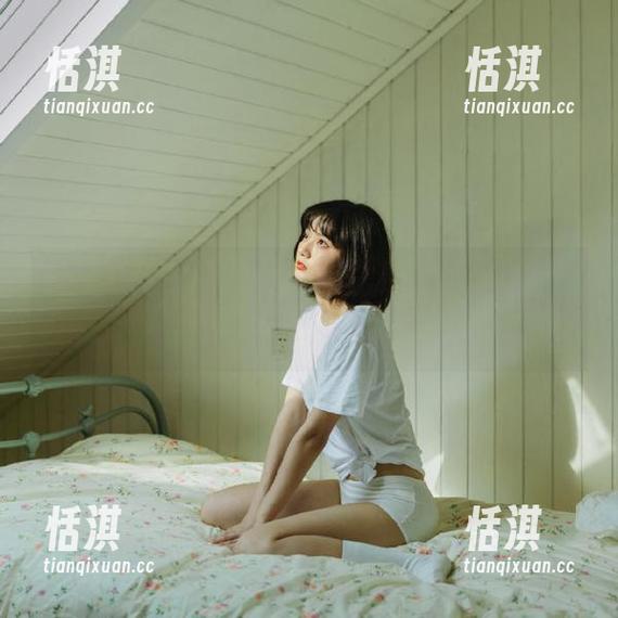 克拉女神 - 可爱的熙妍闪亮登场，快来查看她的纯白精选图包，瞬间治愈你的心！