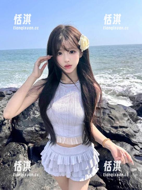 窗边的白丝与兔玩映画：解锁原图写真带来的视觉盛宴与心灵触动