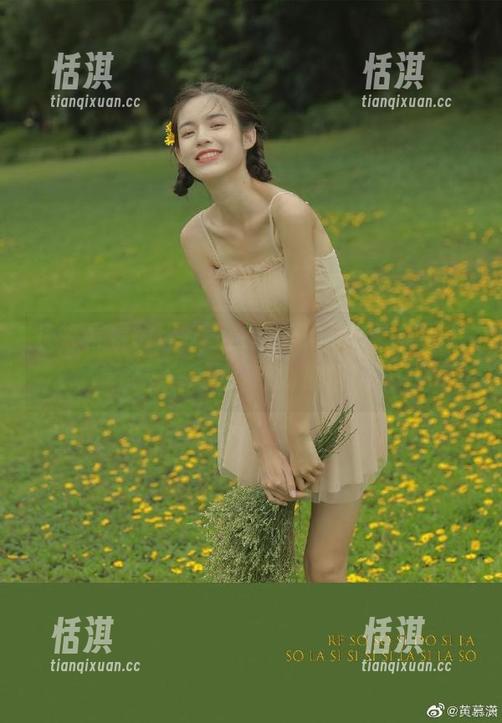 快来看看兔玩映画最新的玛修写真，图片品质一流，绝对惊艳！
