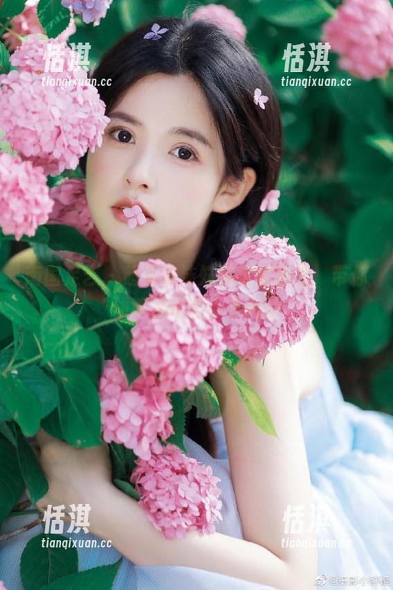 南国足艺 - 超美沫沫妹妹全套图包，带你领略别样的少女风情