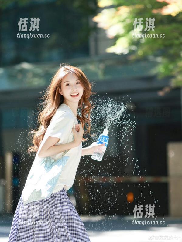 嗲囡囡-娜依灵儿 嗲囡囡 - 娜依灵儿旗袍摄影作品,精选图库邀您一起品味经典美学