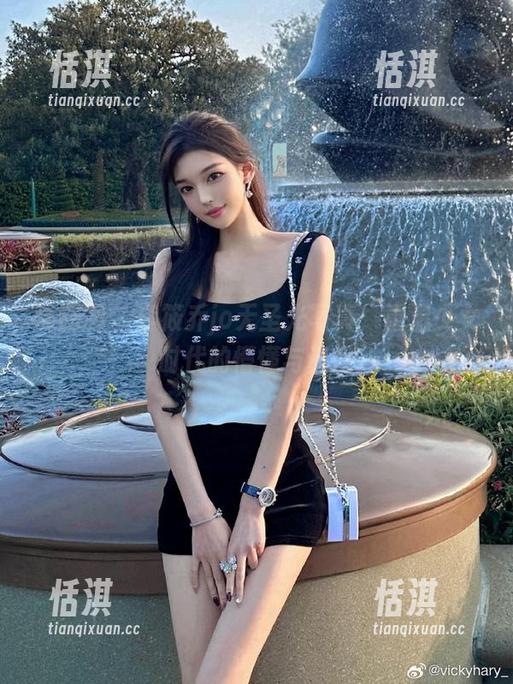 嗲囡囡-李筱乔jo 嗲囡囡 - 李筱乔jo无圣光写真:重温少女时代的懵懂与诗意