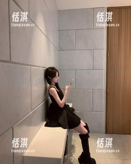 嗲囡囡-龙女宝宝 嗲囡囡 - 在线秒杀你的视觉疲劳,龙女宝宝浴缸写真原图带你领略可爱的清新范儿!