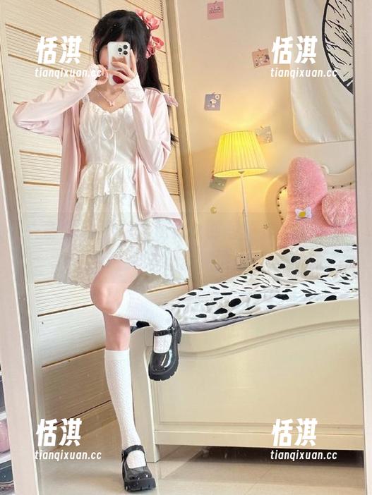 头条女神 - 幻雪儿兔女郎写真作品，带你进入奇幻的视觉盛宴