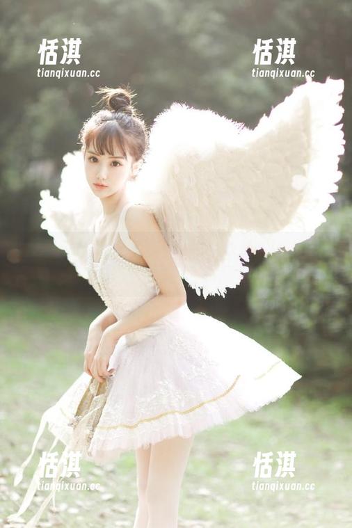 奈汐酱Nice的定制图片大放送！33号自拍本里的禁忌医生萌翻全场！
