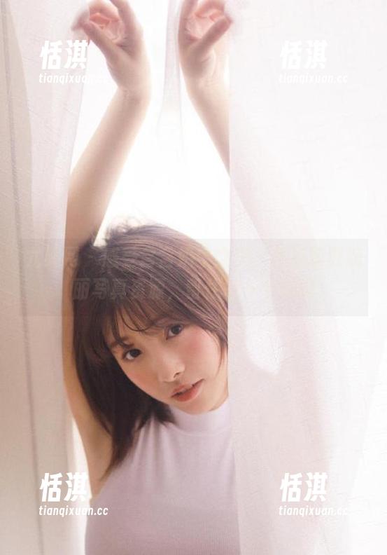 尤果网 - 感受含含奶牛之美，在线获取瑰丽写真资源，留住每一个瞬间