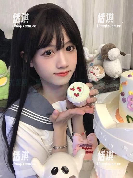 尤果网-欣杨Kitty 尤果网 - 精选欣杨Kitty粉色写真,让你感受属于她的浪漫与温暖